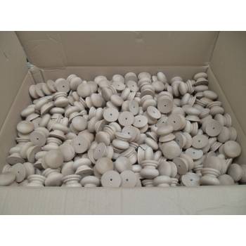 Box of 450no Hemlock Knobs